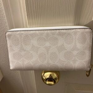Coach White Textured Wallet